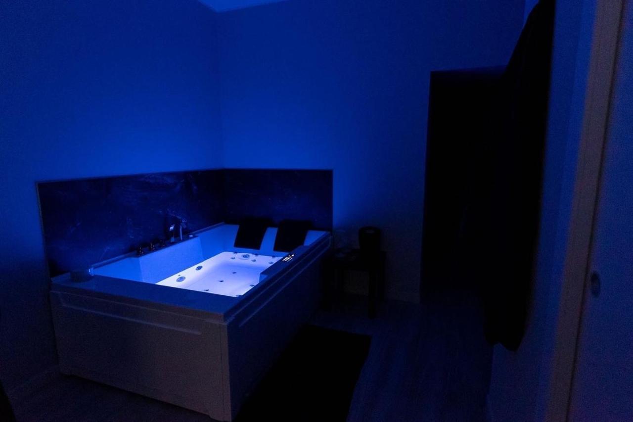 B&B Chiaro Di Luna Barletta Luaran gambar