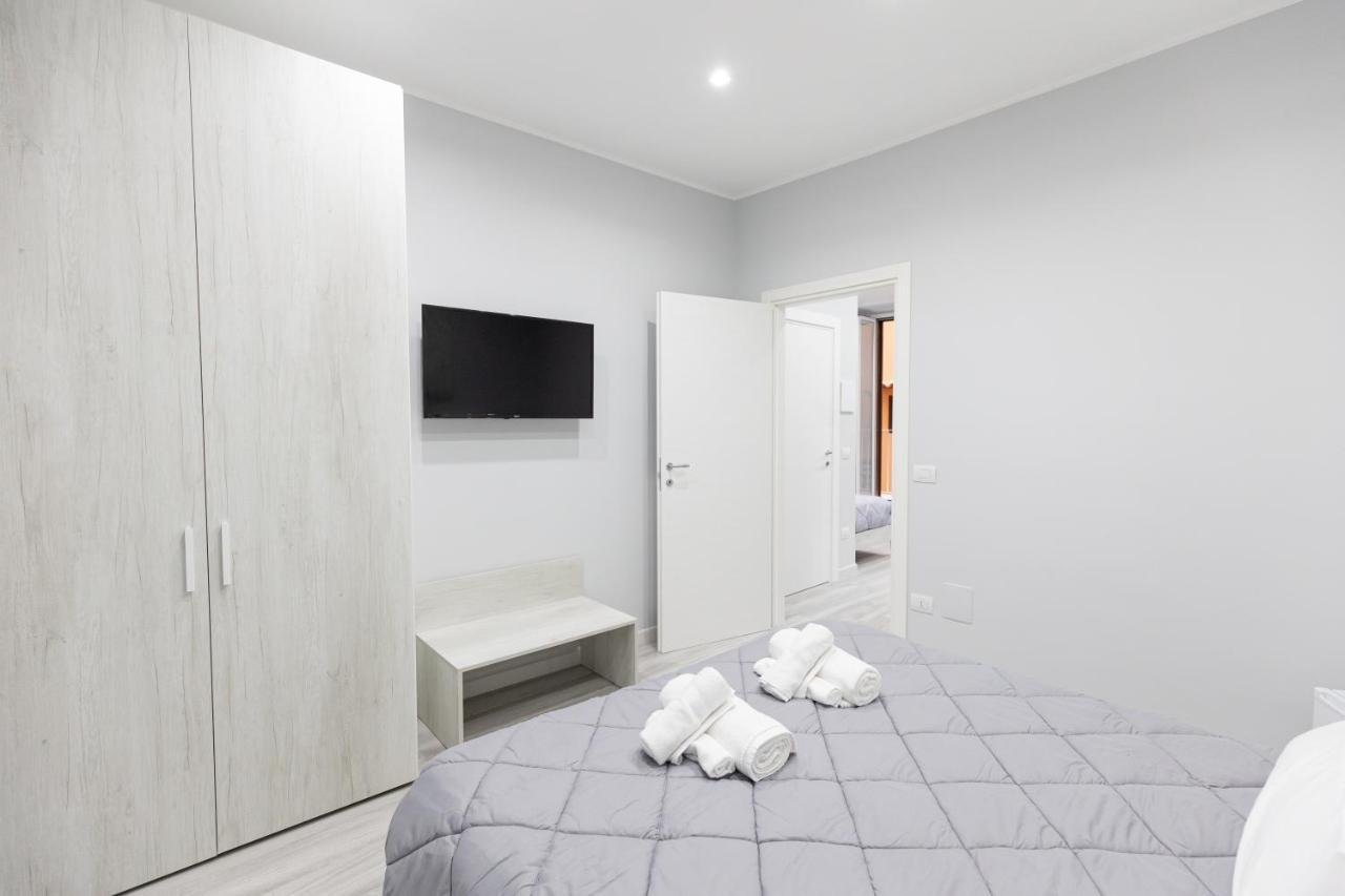 B&B Chiaro Di Luna Barletta Luaran gambar